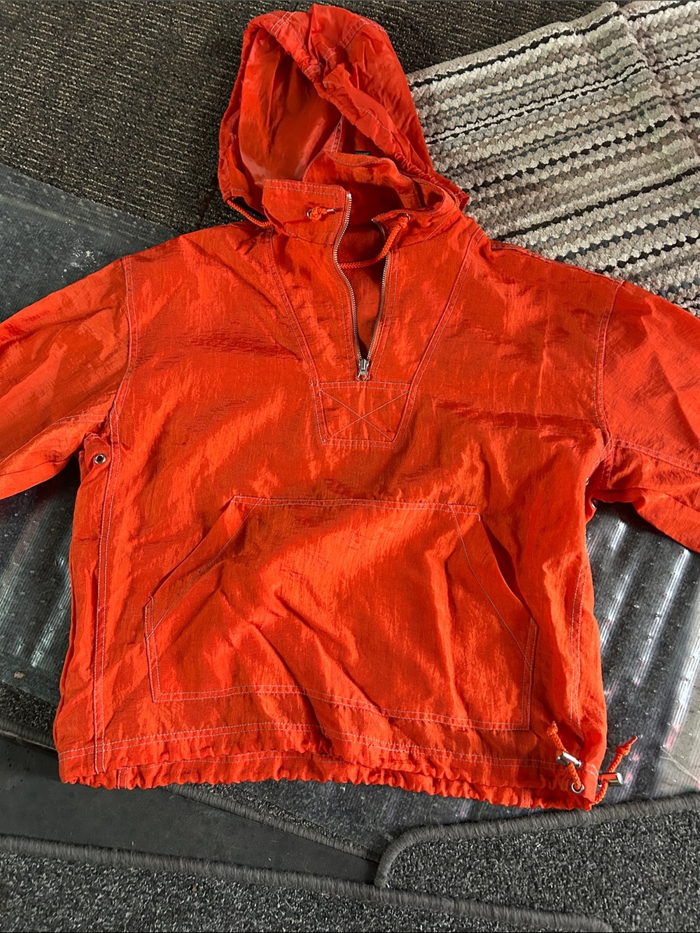 Old Navy Orange Hooded Pullover (vintage ) l windbreaker